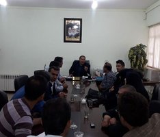 جلسه هم اندیشی دهیاران و اعضای شوراهای اسلامی روستا های بخش مرکزی به ریاست بخشدار مرکزی  مهران برگزار شد